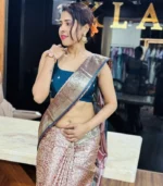 Rose Gold Kanchipuram Silk Saree - Image 3