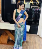 Royal Blue & Emerald Green Kanchipuram Silk Saree - Image 4